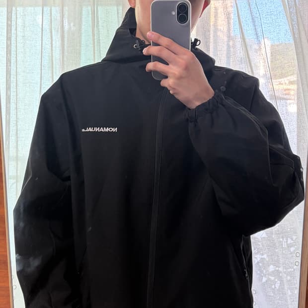 노매뉴얼 바람막이