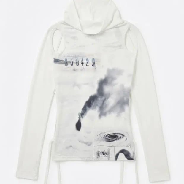FLARE UP 프린트 컷아웃 터틀넥 (ONE SIZE)