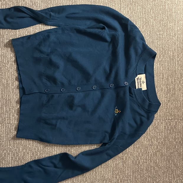 비비안 웨스트우드 블루 가디건