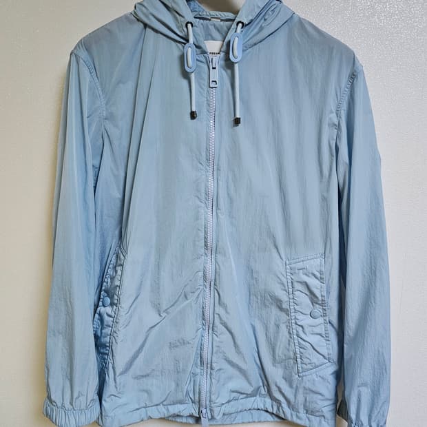 버버리 나일론 패커블 후드 자켓