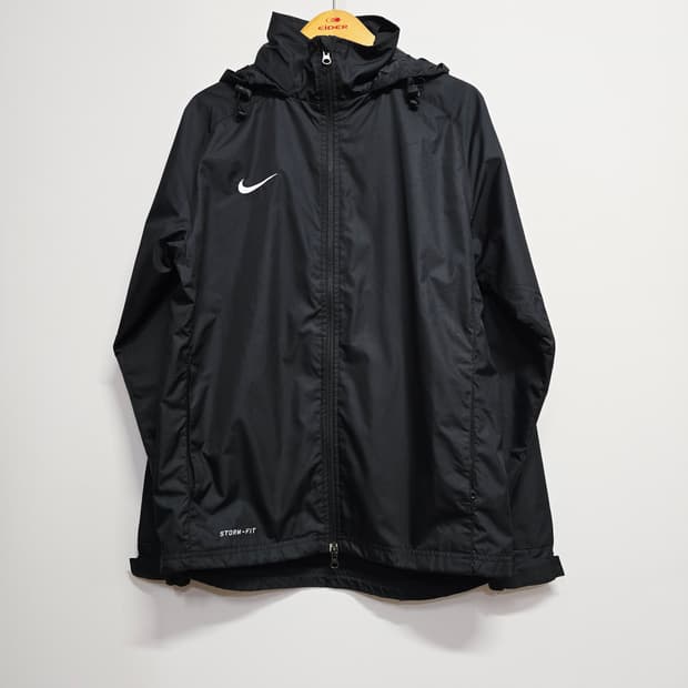 나이키 스톰핏 블랙 바람막이 후드집업