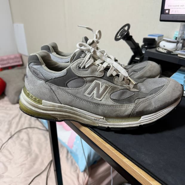 뉴발란스 992 300