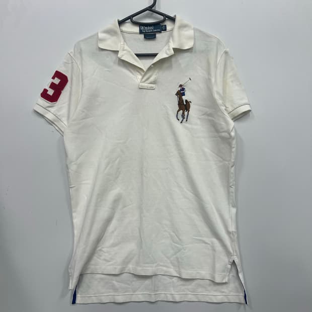 폴로 베이지 카라티