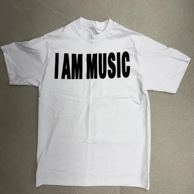 [L] 플레이보이 카티 공식 머천 티셔츠