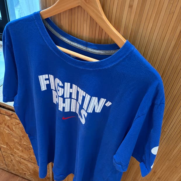Nike T-shirt