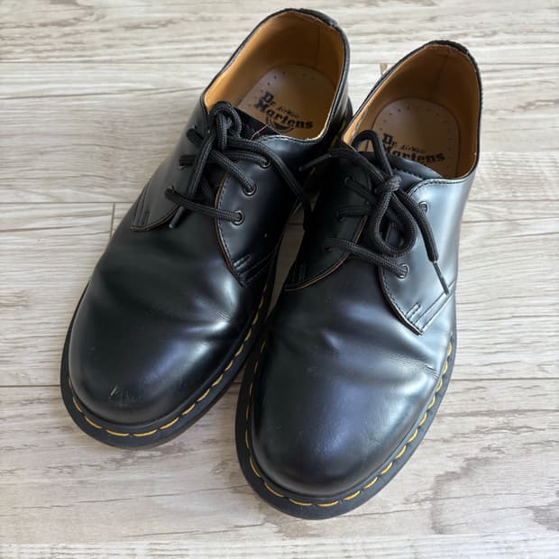 닥터마틴 1461 3홀 스무스 250