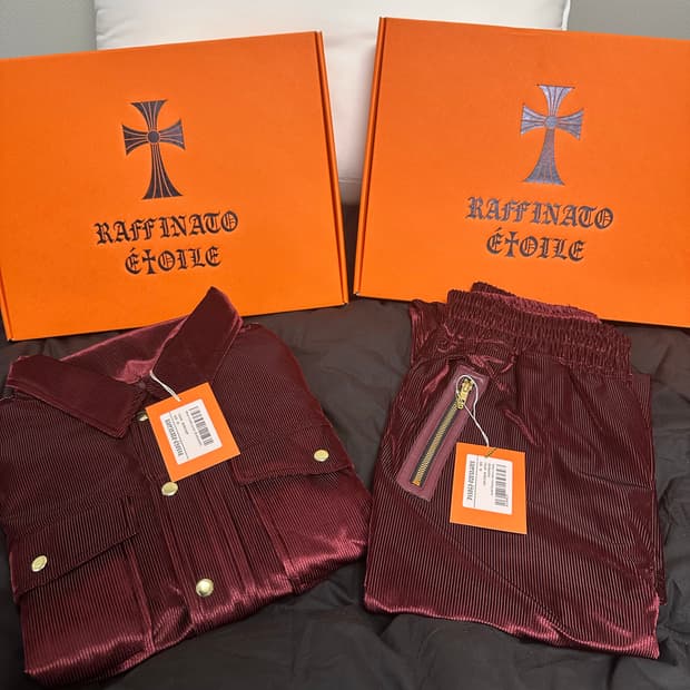 [한정판/새상품]라피나토 에뚜엘 벨벳 트러커 셋업 50 버건디