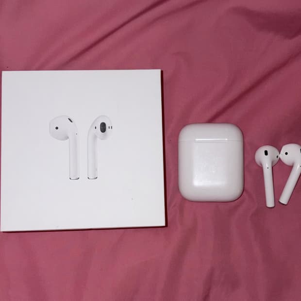 애플 에어팟 2세대