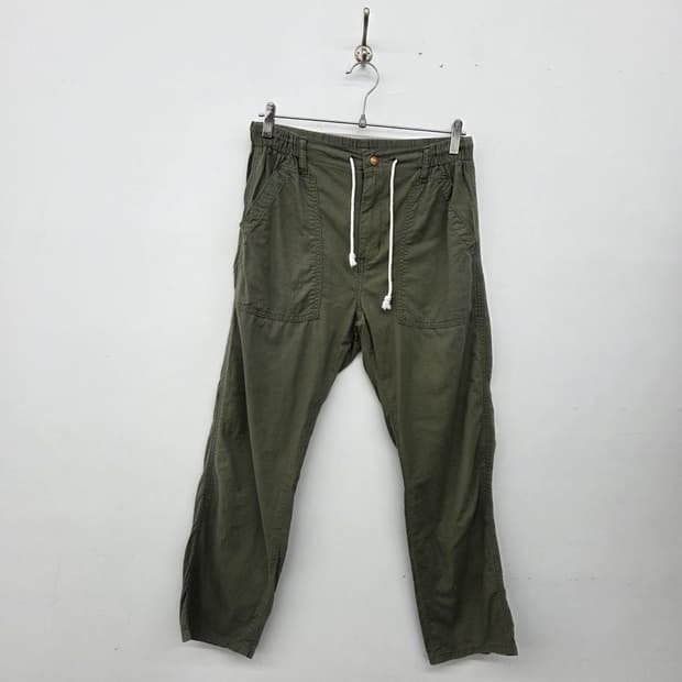 Lee 카키색 허리끈 카고 바지 허리30in