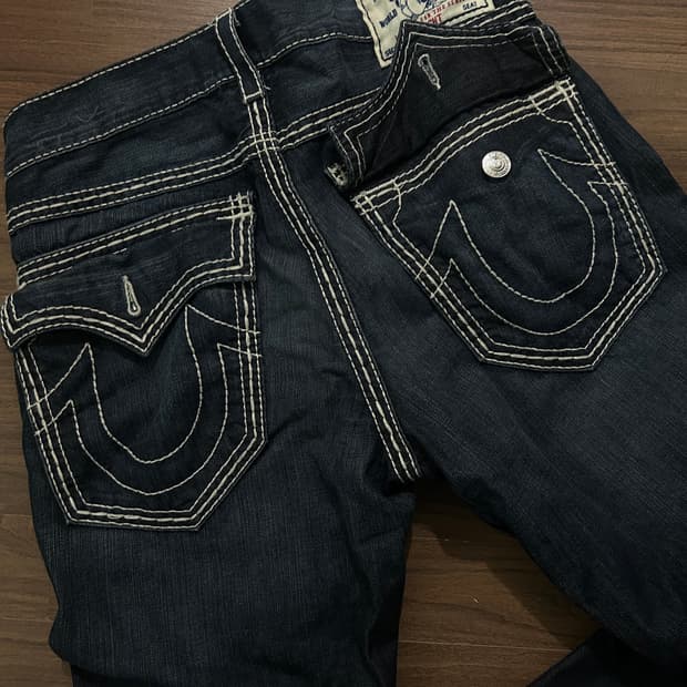 True religion jeans 33