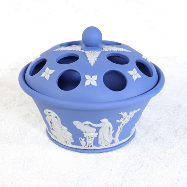 [영국앤틱] 웨지우드 제스퍼웨어 페일블루 포푸리 화병