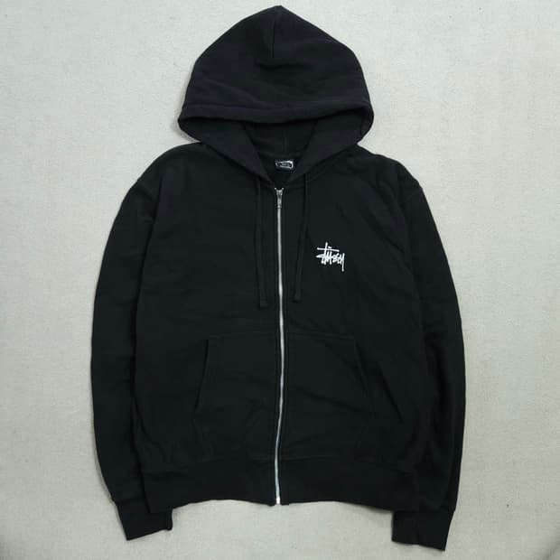 스투시 베이직 후드집업 l 블랙 판매합니다