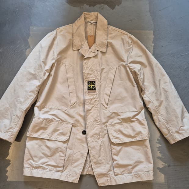 20ss STONE ISLAND CODURA FIELD JACKET