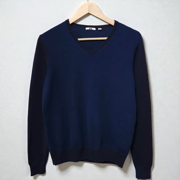 95)유니클로 캐시미어100% 니트 배색