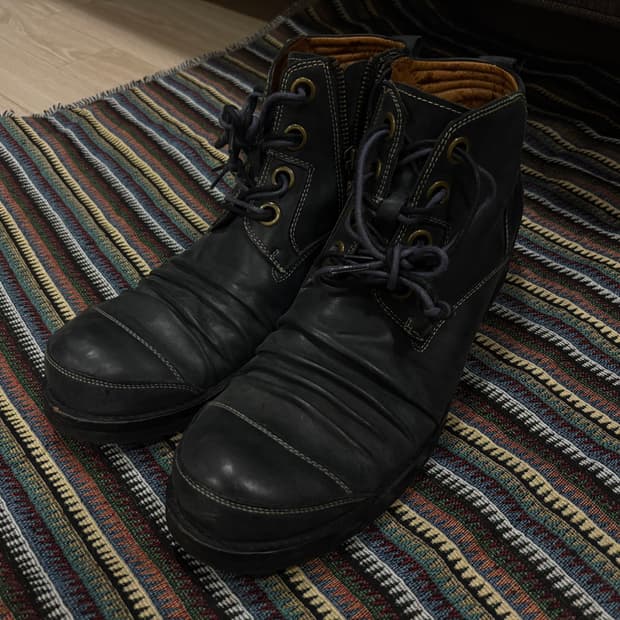 whoop de doo drape leather boots