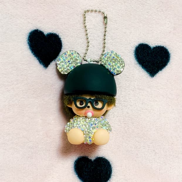 몬치치 크리스탈 빈티지 키체인