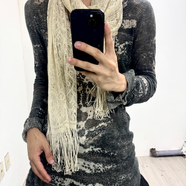 “Vintage” Yellow Long Scarf