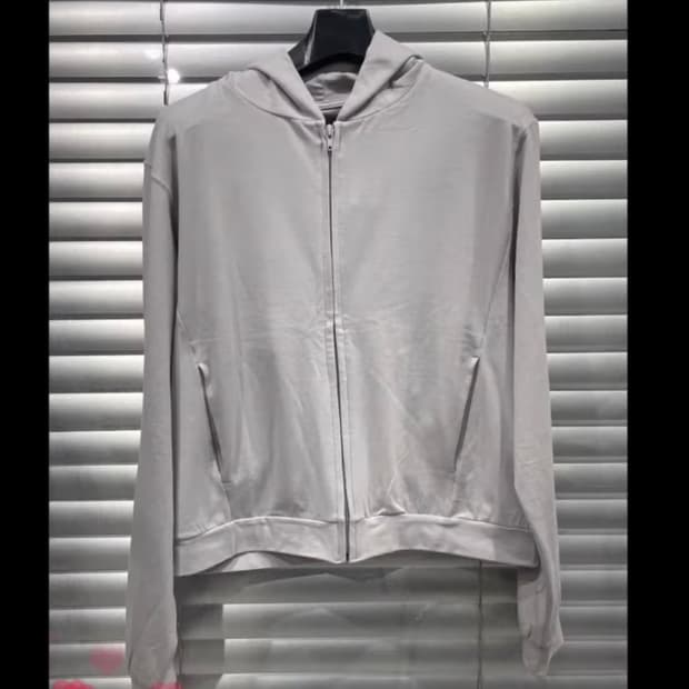 Mudule lounge hoodie zipup ivory 1 size