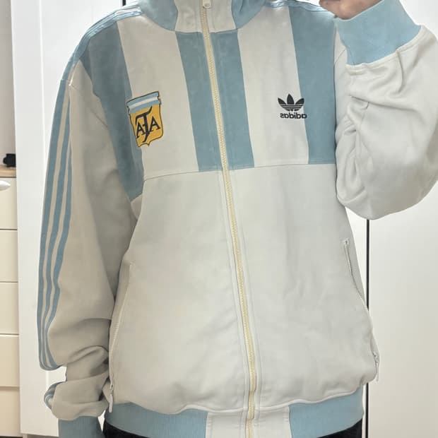 대대장템 희귀매물) 아디다스 아르헨티나 트랙탑 저지
