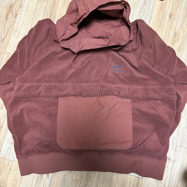 나이키 써마핏 윈드브레이커