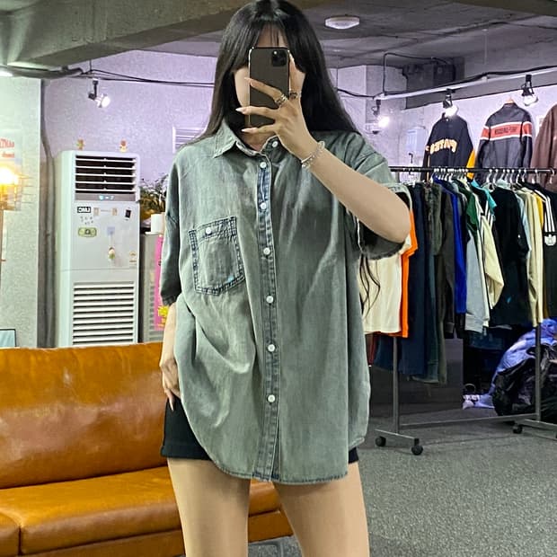 트릴리온 스톤 워싱 오버핏 데님 반팔 셔츠 B5221