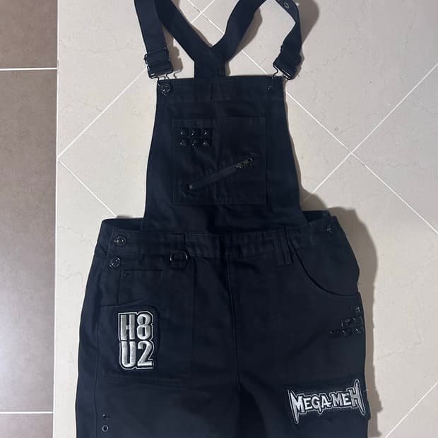 Killstar 고스 펑크 블랙 데님 멜빵 반바지