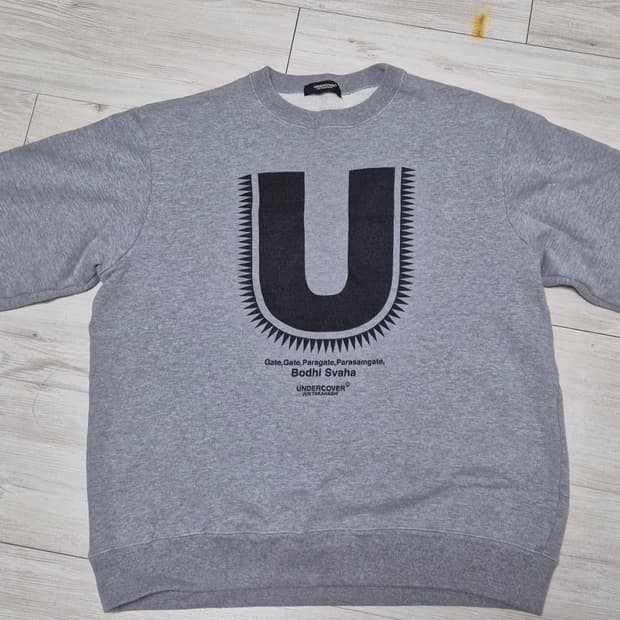 언더커버 giz 맨투맨 4