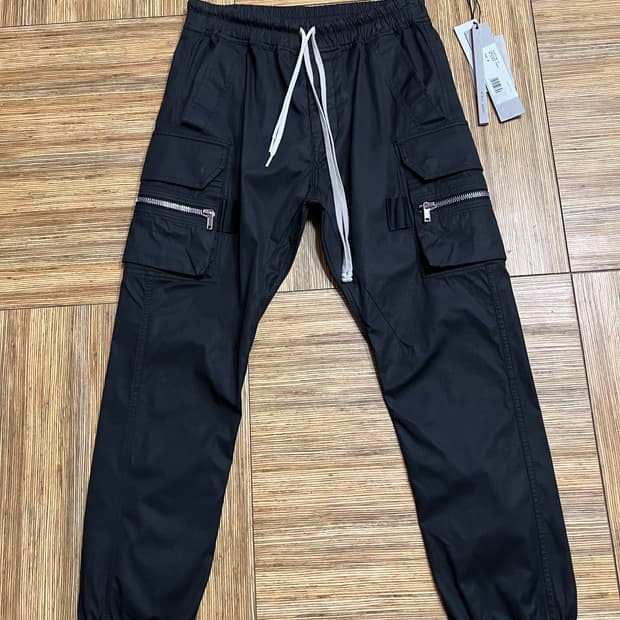 릭오웬스 23 FW 마스토돈 카고 조거 팬츠 블랙 TE 48