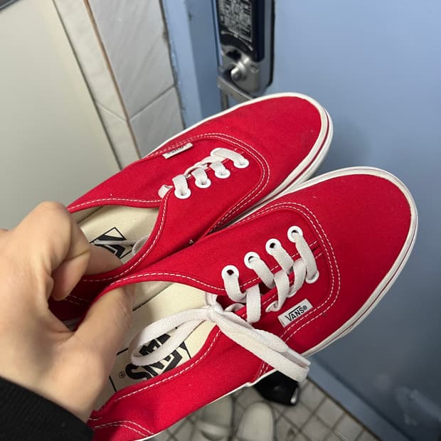 Vans 240mm 신발입니다 