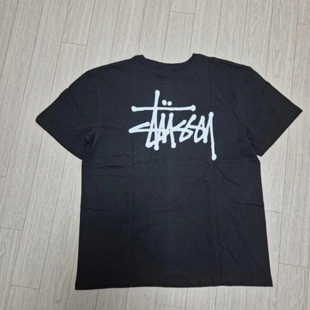 스투시 반팔티셔츠 100