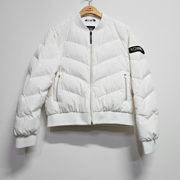 내셔널지오그래픽  구스패딩 점퍼ㅡ세탁완료