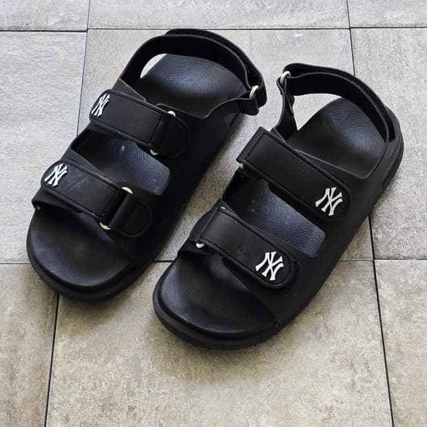 (250)mlb 청키 뉴욕양키스 샌들