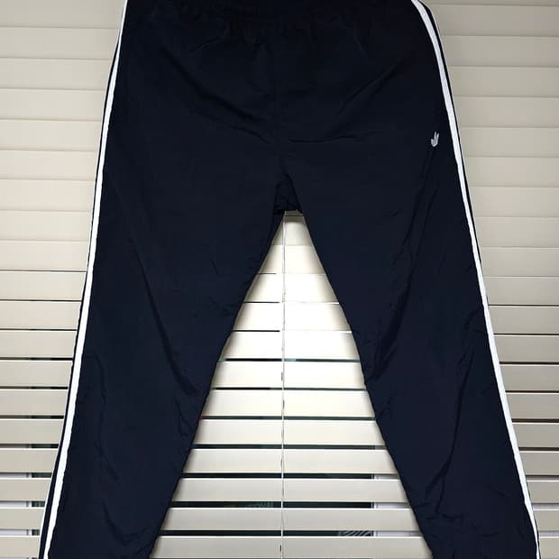 아디다스 3스트라이프 우븐 조거팬츠 L