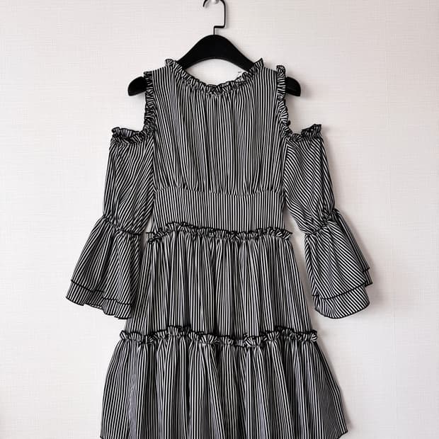 {촬영용제품할인}새상품 Maje 스트라이프 컷아웃 원피스 2사이즈(55사