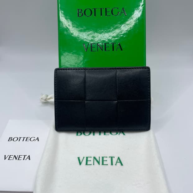 보테가베네타 램스킨 카세트 카드지갑