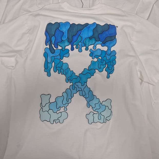 오프화이트 반팔 화이트 M