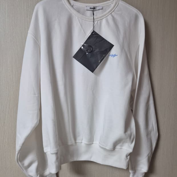 (새제품) NIEEH 니히 맨투맨 화이트 1