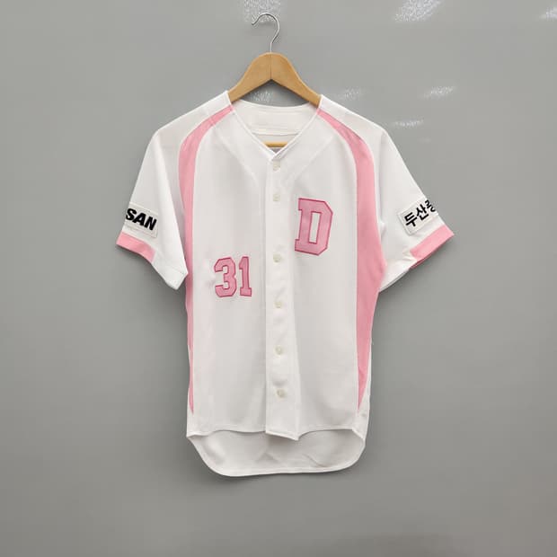 두산베어스 31번 정수빈 핑크 유니폼