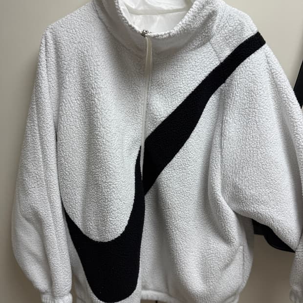 나이키 빅스우시 리버시블 셰르파 후리스 화이트 m