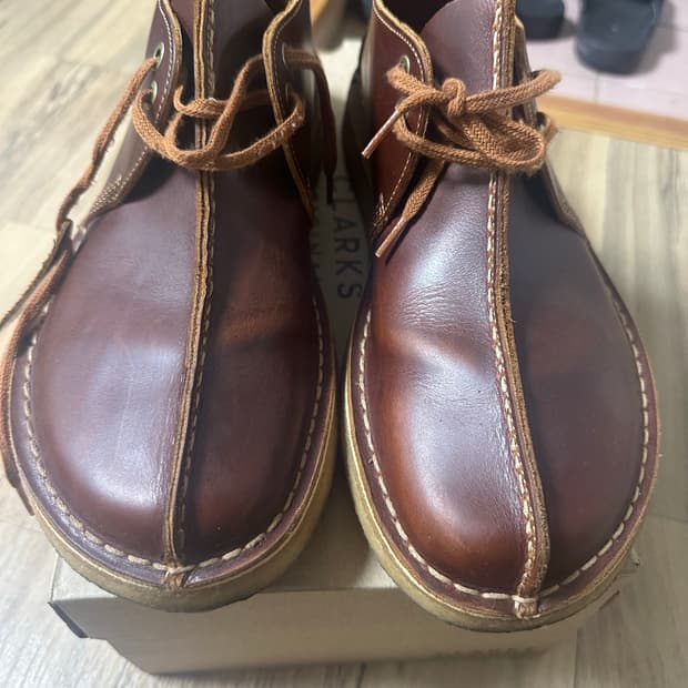 클락스 데저트 트랙 uk9 래더