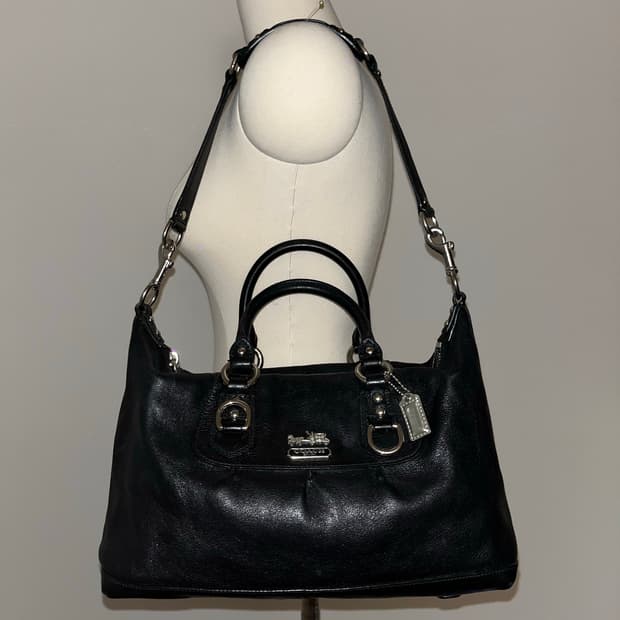 🎉BLACK FRIDAY🎉 Coach allblack bag