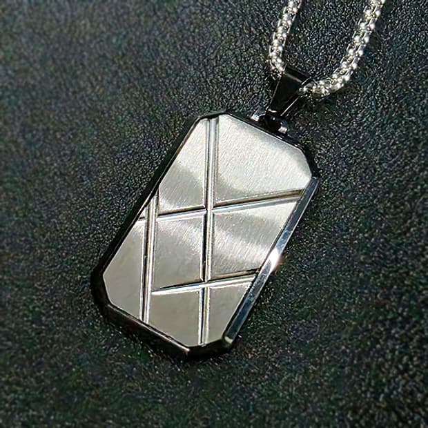 Longinus 티타늄 펜던트 빈티지 엔틱 기하학 사선 남자 목걸이