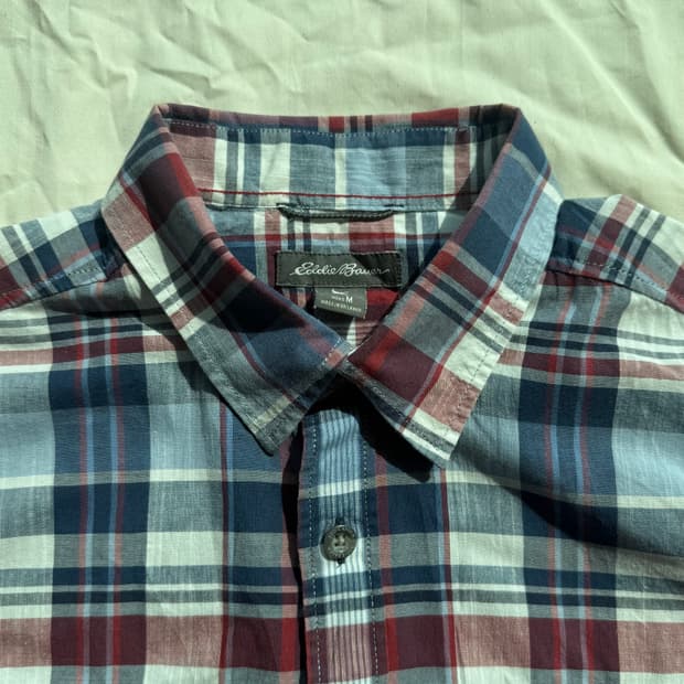 에디바우어 블루 체크 반팔 셔츠