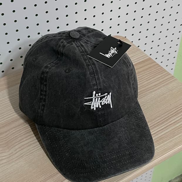 Stussy 볼캡 새 상품