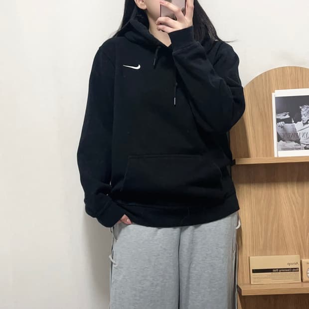 [정품] 나이키 블랙 스우시 기모 후드티 [ L ]