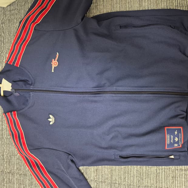 아디다스 아스날 테라스 트랙탑