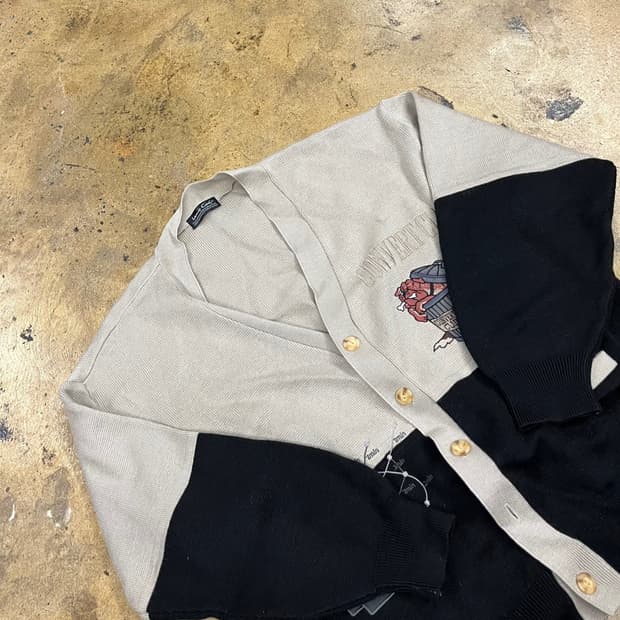 [정품] 빈티지 패턴 가디건 b17