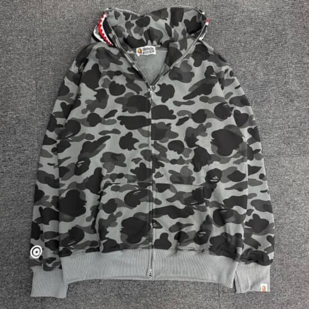 베이프 후드집업{S~L까지 다있습니다}