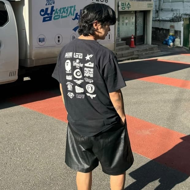 베이프 19FW 멀티로고 티셔츠