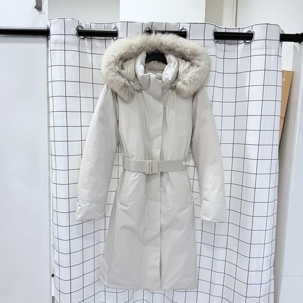 네파 아르테 폭스후드 벨트 다운 자켓입